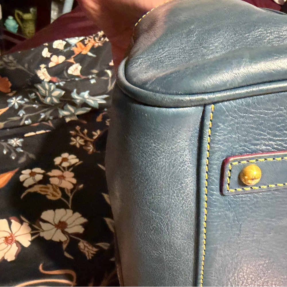 Dooney & Bourke florentine Satchel Bag - Picture 6 of 8
